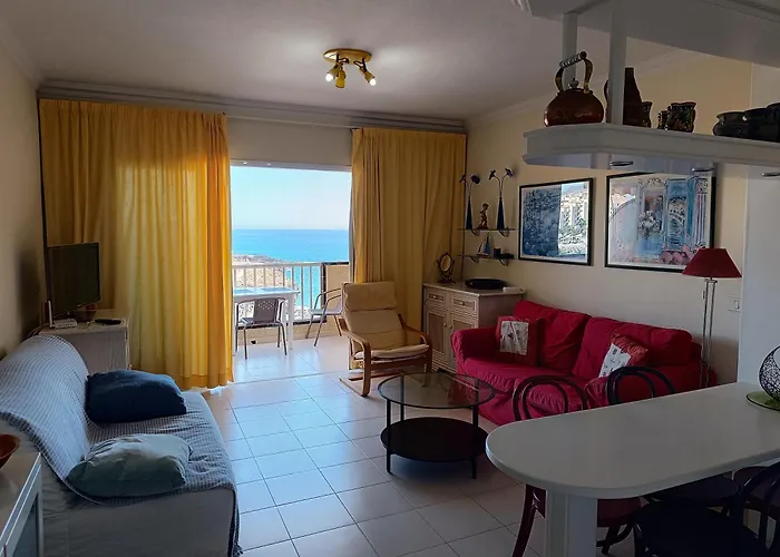 1 Bedroom Aquaviva Appartement *